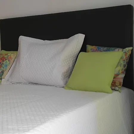 アパート Cabanas Apartment