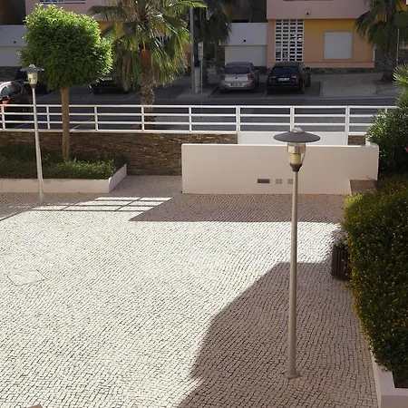 アパート Cabanas Apartment