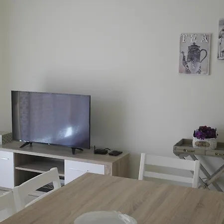 アパート Cabanas Apartment