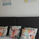 Cabanas Apartment タヴィラ