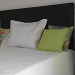 アパート Cabanas Apartment