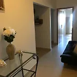 Cabanas Apartment * タヴィラ