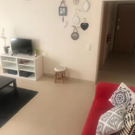 Cabanas Apartment 타비라