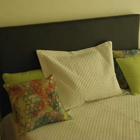 Cabanas Apartment * 타비라