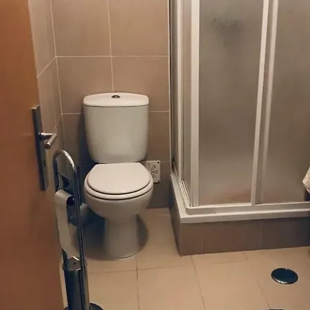 Cabanas Apartment * 타비라